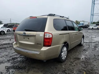 2007 Kia Sedona EX with VIN KNDMB233576140856, listed as a Copart auction lot 66734014 with 153,197 mi miles and Clean Title. Bid and sale history available at carsss.com. Image 3.