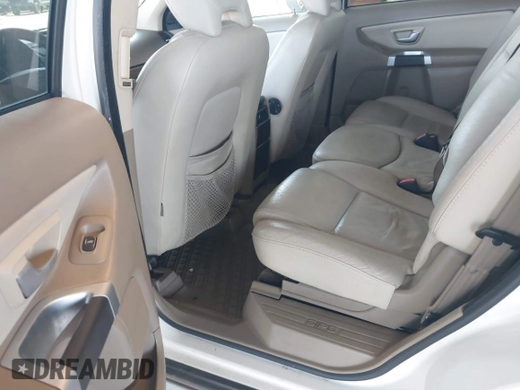 2010 Volvo XC90 I6 with VIN YV4982CZ9A1560632, listed as a IAAI auction lot 42578876 with 201,730 mi miles and . Bid and sale history available at DreamBid. Image 8.