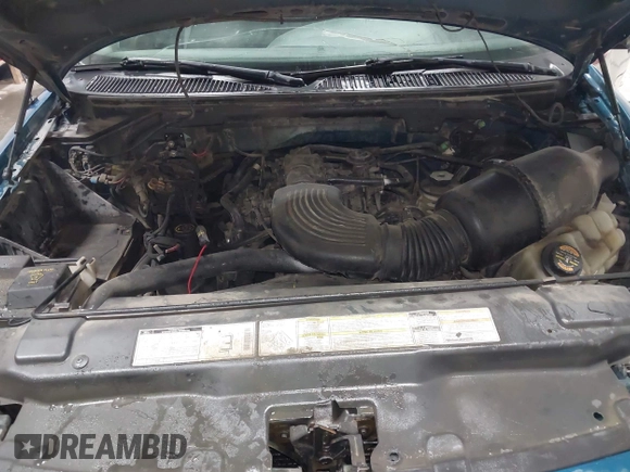 2000 Ford F-150 XL z VIN 1FTRX18L7YKB27657, wystawiony jako IAAI lot #42262373 z przebiegiem Nie podano mil oraz . Historia ofert i sprzedaży dostępna na DreamBid. Obrazek 10.