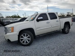 2011 GMC Sierra 1500 Denali z VIN 3GTP2XE26BG222472, wystawiony jako Copart lot #42186215 z przebiegiem Nie podano mil oraz Nie do naprawy. Historia ofert i sprzedaży dostępna na DreamBid. Obrazek 1.
