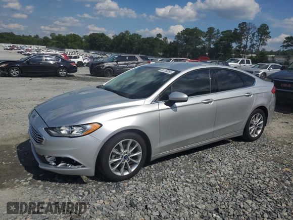2017 Ford Fusion SE z VIN 3FA6P0H74HR164747, wystawiony jako Copart lot #56139855 z przebiegiem 105 769 mil mil oraz Szkoda całkowita • Salvage title. Historia ofert i sprzedaży dostępna na DreamBid. Obrazek 1.