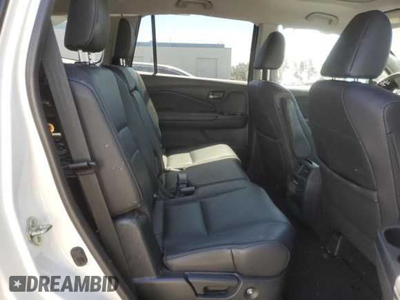 2018 Honda Pilot EX-L with VIN 5FNYF5H5XJB031533, listed as a Copart auction lot 64419275 with 38,373 mi miles and Salvage title. Bid and sale history available at DreamBid. Image 11.