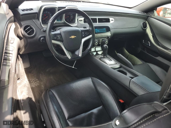 2012 Chevrolet Camaro 2LT with VIN 2G1FC3D31C9118374, listed as a Copart auction lot 43202745 with 101,461 mi miles and Salvage Title. Bid and sale history available at carsss.com. Image 8.