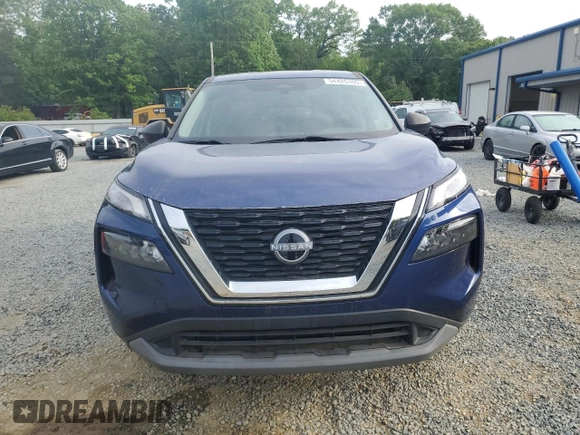 2022 Nissan Rogue S z VIN 5N1BT3AB2NC707314, wystawiony jako Copart lot #54425105 z przebiegiem 48 223 mil mil oraz Szkoda całkowita • Salvage title. Historia ofert i sprzedaży dostępna na DreamBid. Obrazek 5.