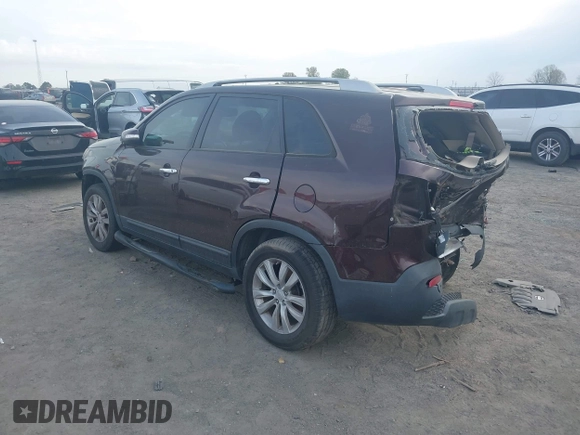 2011 Kia Sorento LX with VIN 5XYKT4A2XBG113507, listed as a IAAI auction lot 41912423 with 1 mi miles. Bid and sale history available at carsss.com. Image 3.