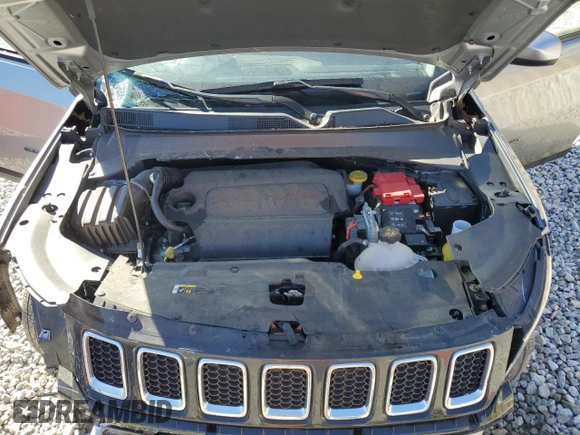 2020 Jeep Compass Latitude with VIN 3C4NJDBB0LT164557, listed as a Copart auction lot 49417785 with 25,540 mi miles and Salvage Title. Bid and sale history available at carsss.com. Image 12.