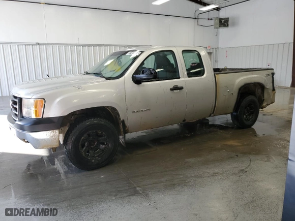 2011 GMC Sierra 1500 Work Truck with VIN 1GTR2TE30BZ138920, listed as a Copart auction lot 81489214 with 160,642 mi miles and Clean Title. Bid and sale history available at carsss.com. Image 1.