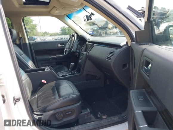2014 Ford Flex SEL z VIN 2FMGK5C8XEBD00203, wystawiony jako IAAI lot #42304671 z przebiegiem 109 639 mil mil oraz . Historia ofert i sprzedaży dostępna na DreamBid. Obrazek 5.