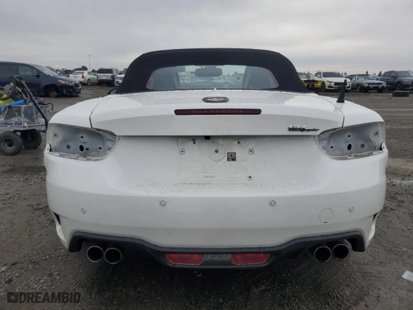 2020 FIAT 124 Spider Abarth with VIN JC1NFAEKXL0145861, listed as a Copart auction lot 84888424 with 20,429 mi miles and Salvage Title. Bid and sale history available at carsss.com. Image 6.