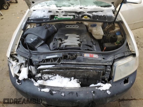 2001 Audi A6 z VIN WAUZL54B11N140292, wystawiony jako Copart lot #44751925 z przebiegiem 230 517 mil mil oraz Szkoda całkowita • Salvage title. Historia ofert i sprzedaży dostępna na DreamBid. Obrazek 11.