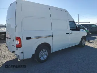 2021 Nissan NV Cargo SV z VIN 1N6BF0LY3MN808793, wystawiony jako Copart lot #42656435 z przebiegiem 140 026 mil mil oraz Szkody całkowita. Historia ofert i sprzedaży dostępna na DreamBid. Obrazek 3.