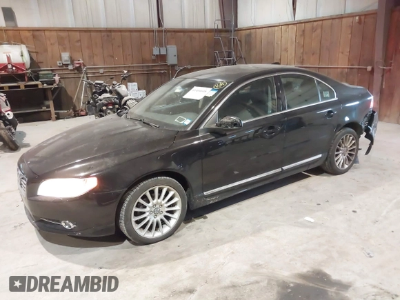 2011 Volvo S80 3.0L Turbo z VIN YV1902AHXB1149000, wystawiony jako IAAI lot #41404608 z przebiegiem 96 533 mil mil oraz . Historia ofert i sprzedaży dostępna na DreamBid. Obrazek 2.