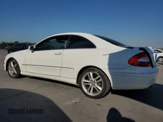2006 Mercedes-Benz CLK 350 with VIN WDBTJ56J86F176841, listed as a Copart auction lot 71101994 with 147,089 mi miles and Salvage Title. Bid and sale history available at carsss.com. Image 2.