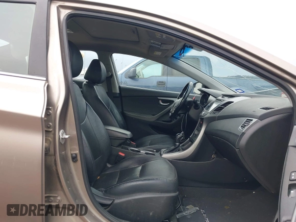 2015 Hyundai Elantra SE z VIN 5NPDH4AE3FH574776, wystawiony jako IAAI lot #42076620 z przebiegiem 175 486 mil mil oraz . Historia ofert i sprzedaży dostępna na DreamBid. Obrazek 5.