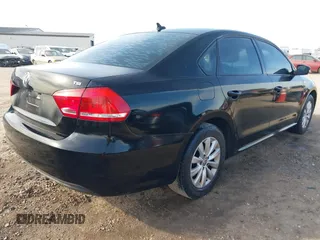 2014 Volkswagen Passat Wolfsburg Edition with VIN 1VWAS7A35EC094900, listed as a IAAI auction lot 42061090 with 115,897 mi miles and . Bid and sale history available at DreamBid. Image 4.