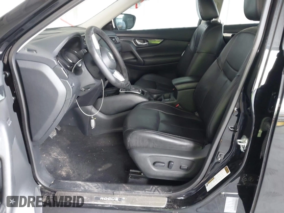 2019 Nissan Rogue SV with VIN 5N1AT2MTXKC809627, listed as a IAAI auction lot 40705533 with 28,463 mi miles and . Bid and sale history available at DreamBid. Image 15.