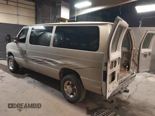 2008 Ford Econoline Passenger XL with VIN 1FBNE31L88DA50347, listed as a IAAI auction lot 41153602 with Not Provided miles. Bid and sale history available at carsss.com. Image 3.