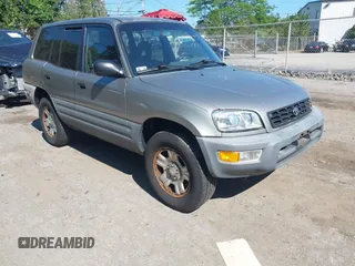 1999 Toyota RAV4 with VIN JT3HP10V5X0222192, listed as a IAAI auction lot 42825826 with 157,279 mi miles and . Bid and sale history available at DreamBid. Image 1.