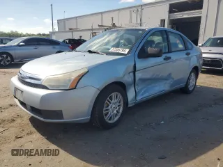 2009 Ford Focus SE z VIN 1FAHP35N39W116121, wystawiony jako Copart lot #57506795 z przebiegiem 109 074 mil mil oraz Szkoda całkowita • Salvage title. Historia ofert i sprzedaży dostępna na DreamBid. Obrazek 1.