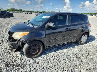 2011 Scion xD z VIN JTKKU4B40B1012241, wystawiony jako Copart lot #60244565 z przebiegiem 136 007 mil mil oraz Szkoda całkowita • Salvage title. Historia ofert i sprzedaży dostępna na DreamBid. Obrazek 1.