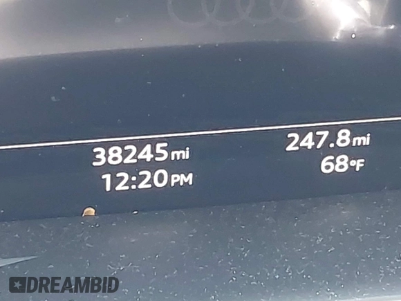 2022 Audi Q8 Premium with VIN WA1AVBF13ND024823, listed as a IAAI auction lot 42263184 with 38,245 mi miles and . Bid and sale history available at DreamBid. Image 7.