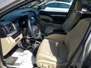 2015 Toyota Highlander LE with VIN 5TDBKRFH3FS151926, listed as a Copart auction lot 54044575 with 149,683 mi miles and Salvage Title. Bid and sale history available at carsss.com. Image 7.