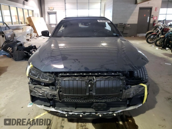 2023 BMW 4 Series M440i xDrive with VIN WBA63AT03PCM38343, listed as a Copart auction lot 41393084 with 5,076 mi miles. Bid and sale history available at carsss.com. Image 5.