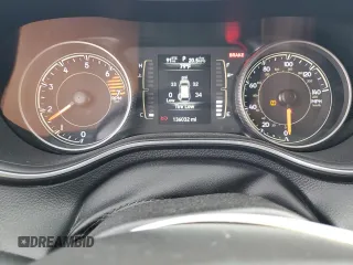 2019 Jeep Cherokee Latitude с VIN 1C4PJMCBXKD489213, выставлен на аукционе Copart как лот 62605505 с пробегом 136 032 миль миль и Списание • Salvage title. История ставок и продаж доступна на DreamBid. Изображение 9.