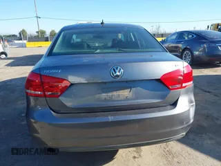 2015 Volkswagen Passat 1.8T Wolfsburg Ed with VIN 1VWAT7A3XFC010262, listed as a IAAI auction lot 41860210 with 99,775 mi miles. Bid and sale history available at carsss.com. Image 17.