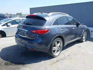 2009 Infiniti FX with VIN JNRAS18U69M102629, listed as a IAAI auction lot 42152789 with 188,718 mi miles. Bid and sale history available at carsss.com. Image 4.