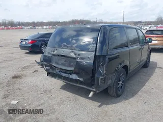 2017 Dodge Grand Caravan SE Plus z VIN 2C4RDGBG7HR606475, wystawiony jako IAAI lot #41912731 z przebiegiem 117 196 mil mil oraz . Historia ofert i sprzedaży dostępna na DreamBid. Obrazek 4.