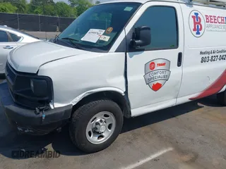2015 Chevrolet Express Cargo Van with VIN 1GCWGFCF8F1255703, listed as a IAAI auction lot 41995763 with 215,212 mi miles. Bid and sale history available at carsss.com. Image 6.