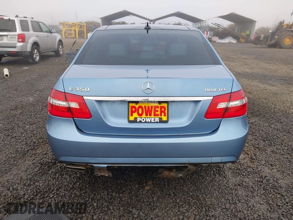 2011 Mercedes-Benz E 350 Luxury with VIN WDDHF2EB4BA382088, listed as a IAAI auction lot 41034273 with 144,254 mi miles and . Bid and sale history available at DreamBid. Image 17.