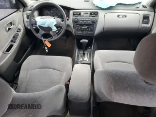 2001 Honda Accord LX z VIN 1HGCG56401A047218, wystawiony jako Copart lot #55053285 z przebiegiem 214 849 mil mil oraz Szkoda całkowita • Salvage title. Historia ofert i sprzedaży dostępna na DreamBid. Obrazek 8.