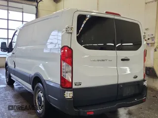 2017 Ford Transit z VIN 1FTYE1YM1HKA82547, wystawiony jako IAAI lot #42509645 z przebiegiem 312 474 mil mil oraz . Historia ofert i sprzedaży dostępna na DreamBid. Obrazek 23.