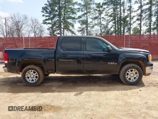 2008 GMC Sierra 1500 SLE1 z VIN 3GTEC13J48G285400, wystawiony jako IAAI lot #41777698 z przebiegiem 219 618 mil mil oraz . Historia ofert i sprzedaży dostępna na DreamBid. Obrazek 13.