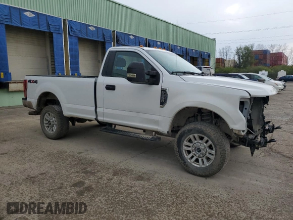 2019 Ford Super Duty F-250 SRW XL with VIN 1FTBF2B64KEE19737, listed as a Copart auction lot 52039295 with 41,974 mi miles and Salvage Title. Bid and sale history available at carsss.com. Image 4.