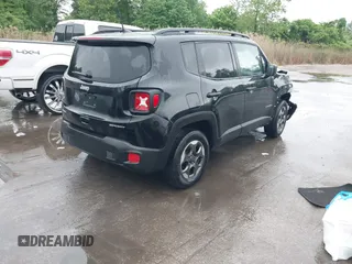 2018 Jeep Renegade Sport z VIN ZACCJBAB5JPH20959, wystawiony jako IAAI lot #42209178 z przebiegiem 133 004 mil mil oraz . Historia ofert i sprzedaży dostępna na DreamBid. Obrazek 4.