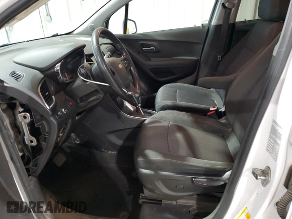 2019 Chevrolet Trax LT with VIN 3GNCJPSB0KL197413, listed as a Copart auction lot 51947465 with 68,541 mi miles and Clean Title. Bid and sale history available at carsss.com. Image 7.