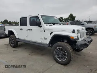 2023 Jeep Gladiator Overland z VIN 1C6HJTFG6PL516742, wystawiony jako Copart lot #65762465 z przebiegiem Nie podano mil oraz Szkoda całkowita • Salvage title. Historia ofert i sprzedaży dostępna na DreamBid. Obrazek 4.