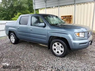 2007 Honda Ridgeline RTL w/Leather with VIN 2HJYK16567H525765, listed as a Copart auction lot 65923024 with 110,011 mi miles and Salvage Title. Bid and sale history available at carsss.com. Image 4.