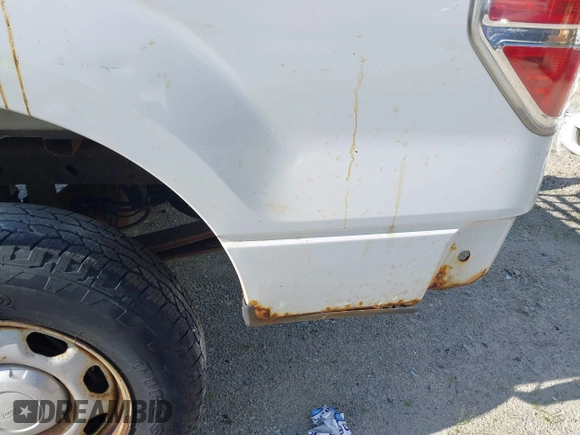 2014 Ford F-150 XL с VIN 1FTMF1EM8EKF10898, выставлен на аукционе IAAI как лот 42414454 с пробегом 66 791 миль миль и . История ставок и продаж доступна на DreamBid. Изображение 20.