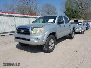 2007 Toyota Tacoma with VIN 5TELU42N47Z455347, listed as a IAAI auction lot 41730034 with 154,633 mi miles. Bid and sale history available at carsss.com. Image 2.