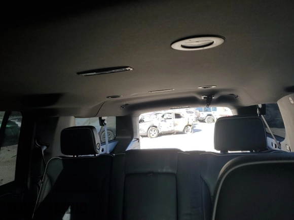 2021 GMC Yukon XL SLT with VIN 1GKS1GKD4MR252032, listed as a Copart auction lot 41763845 with 81,720 mi miles and Salvage Title. Bid and sale history available at carsss.com. Image 10.