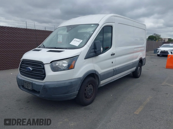2017 Ford Transit с VIN 1FTYR2CM9HKA88064, выставлен на аукционе IAAI как лот 42194542 с пробегом 103 225 миль миль и . История ставок и продаж доступна на DreamBid. Изображение 18.
