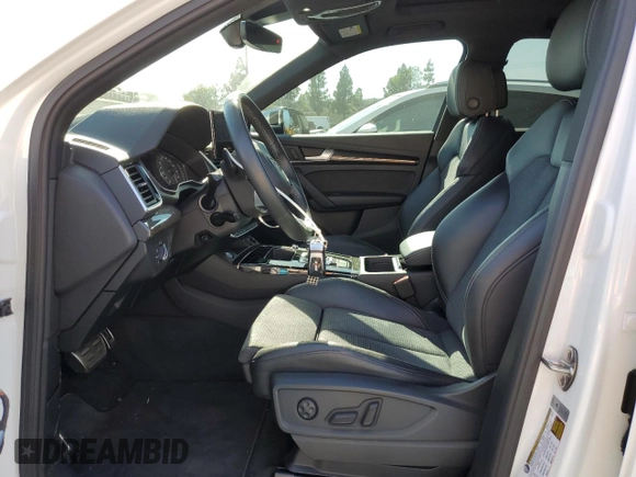 2022 Audi SQ5 Premium with VIN WA1A4AFYXN2028485, listed as a Copart auction lot 69075494 with 24,526 mi miles and Salvage Title. Bid and sale history available at DreamBid. Image 7.