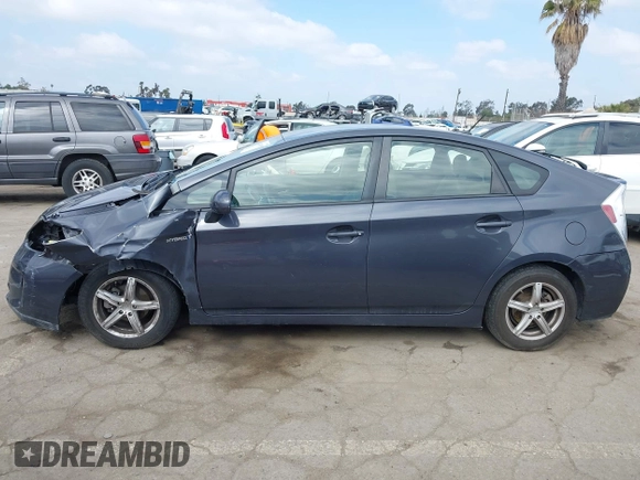 2013 Toyota Prius One with VIN JTDKN3DU4D5639287, listed as a IAAI auction lot 42130875 with 133,560 mi miles and . Bid and sale history available at DreamBid. Image 15.