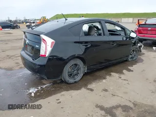 2015 Toyota Prius Four with VIN JTDKN3DU5F0454293, listed as a IAAI auction lot 41841590 with 121,738 mi miles. Bid and sale history available at carsss.com. Image 4.