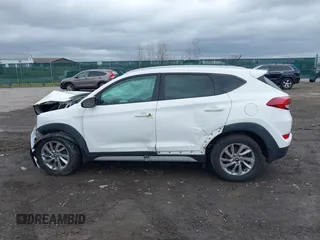 2017 Hyundai Tucson Sport with VIN KM8J3CA26HU371869, listed as a IAAI auction lot 41928173 with 83,885 mi miles and . Bid and sale history available at DreamBid. Image 14.