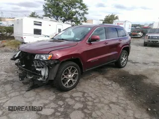 2018 Jeep Grand Cherokee Limited with VIN 1C4RJFBG8JC251169, listed as a IAAI auction lot 40423582 with 68,793 mi miles and . Bid and sale history available at DreamBid. Image 2.